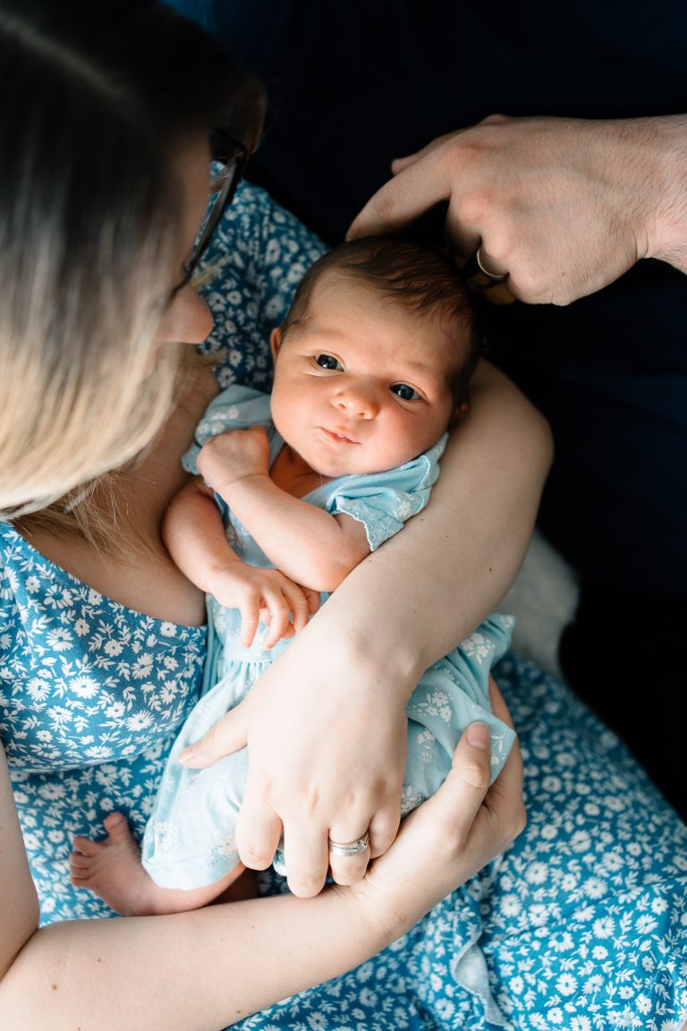 Miminko při newborn focení v Liberci